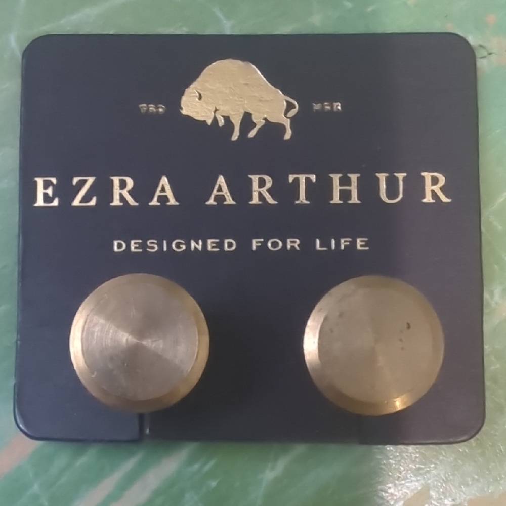Ezra Arthur Gold Cuff Links